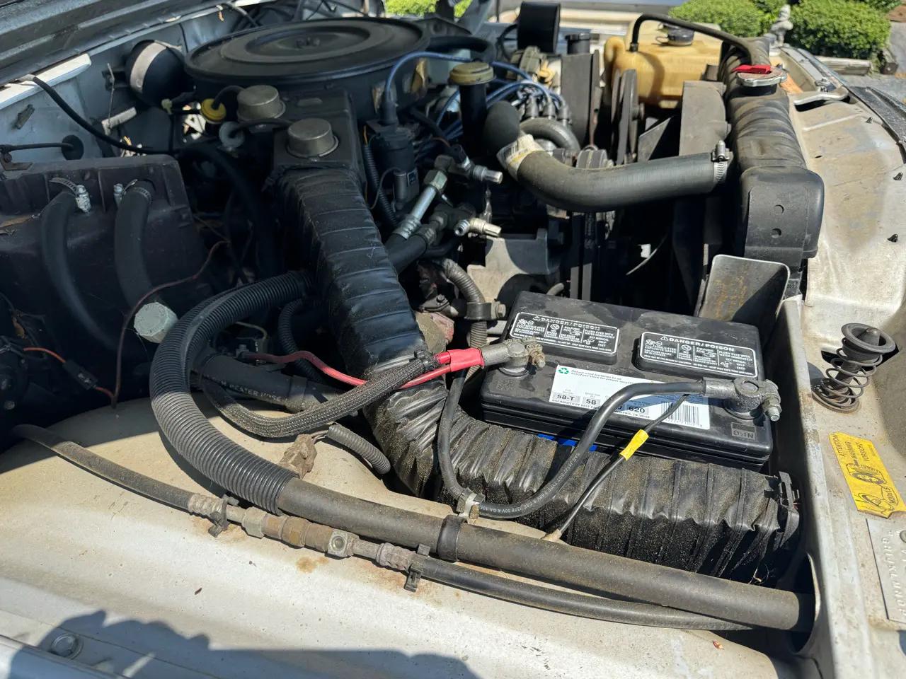 Jeep Grand Wagoneer 4dr Wagon 1988