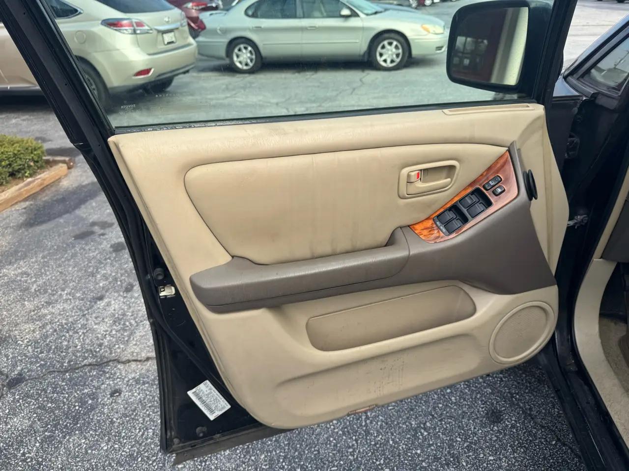 Lexus RX 300 Luxury SUV 4dr SUV 1999