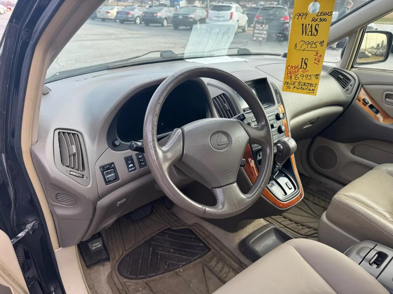 Lexus RX 300 Luxury SUV 4dr SUV 1999