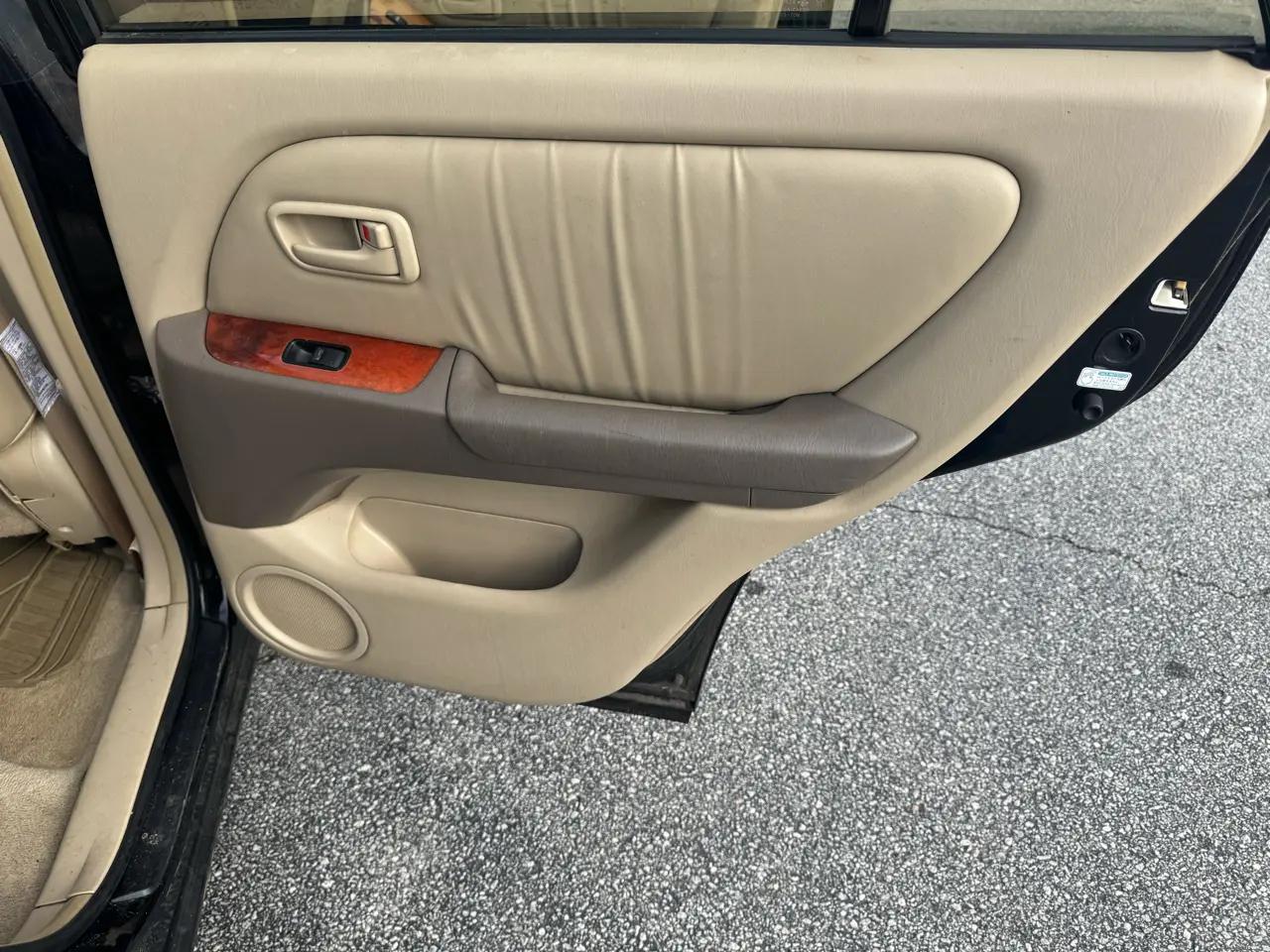 Lexus RX 300 Luxury SUV 4dr SUV 1999