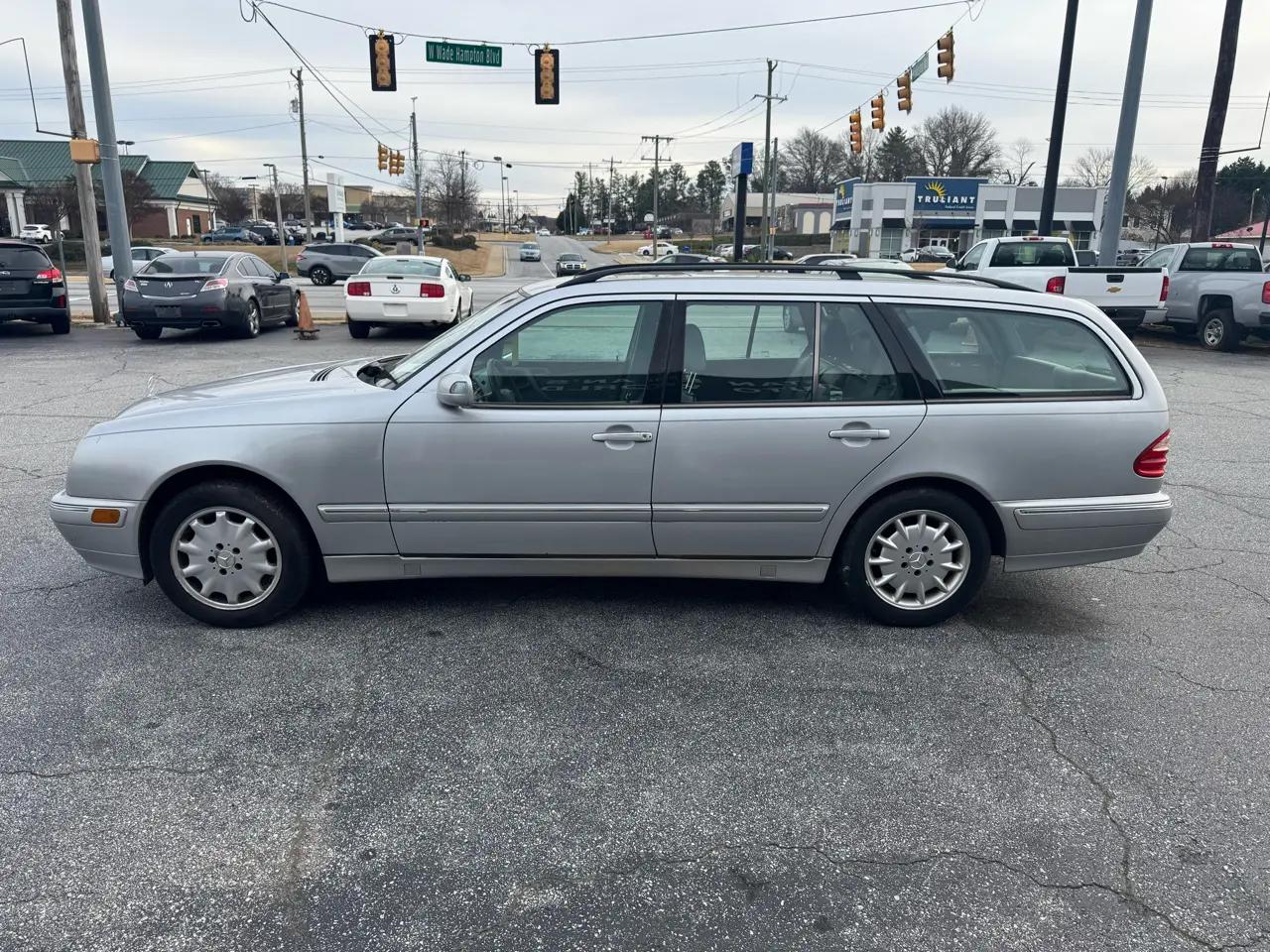 Mercedes-Benz E-Class 4dr Wgn 3.2L 2002