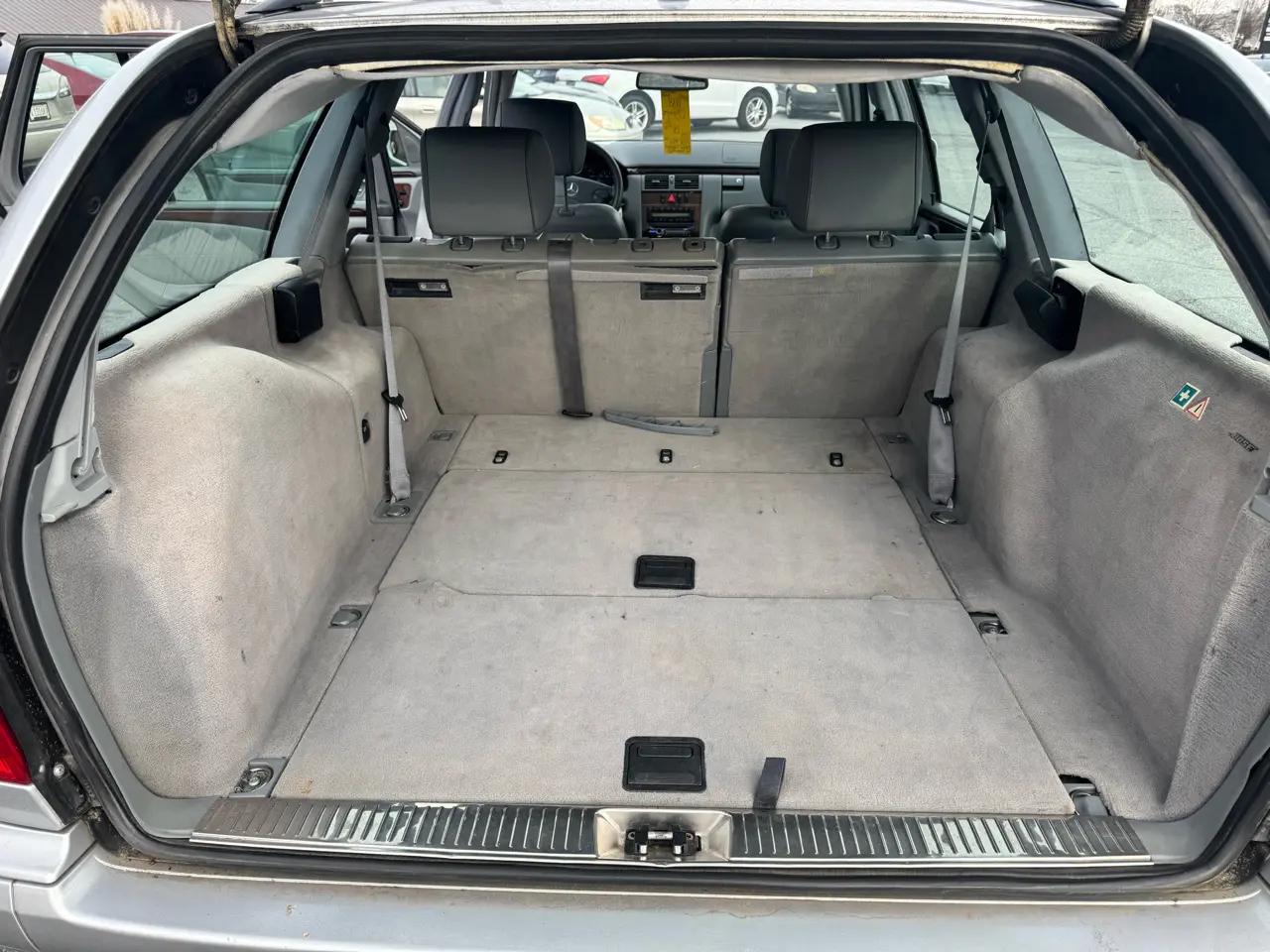 Mercedes-Benz E-Class 4dr Wgn 3.2L 2002