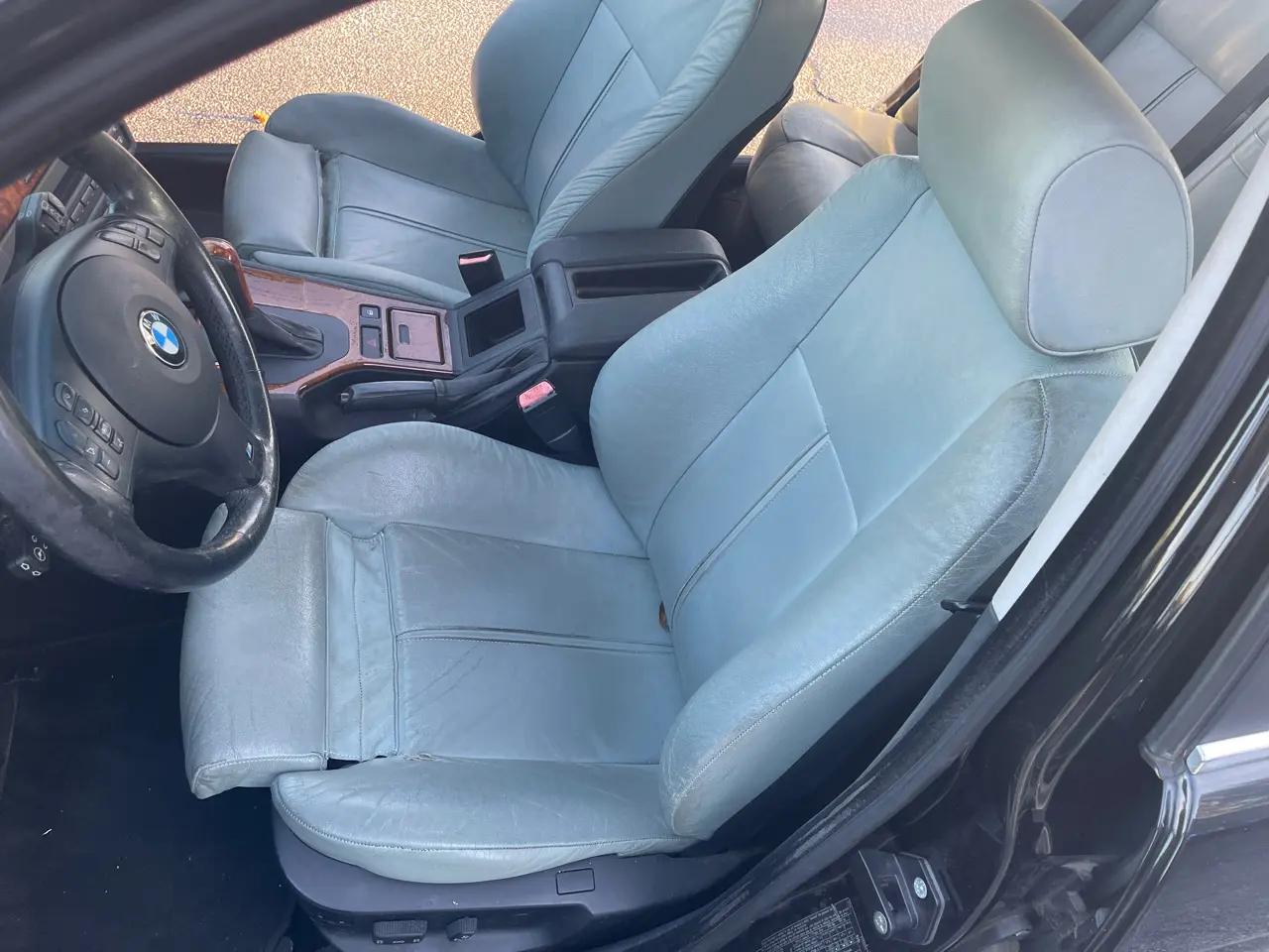 BMW 5 Series 525iA 4dr Sdn 5-Spd Auto 2003