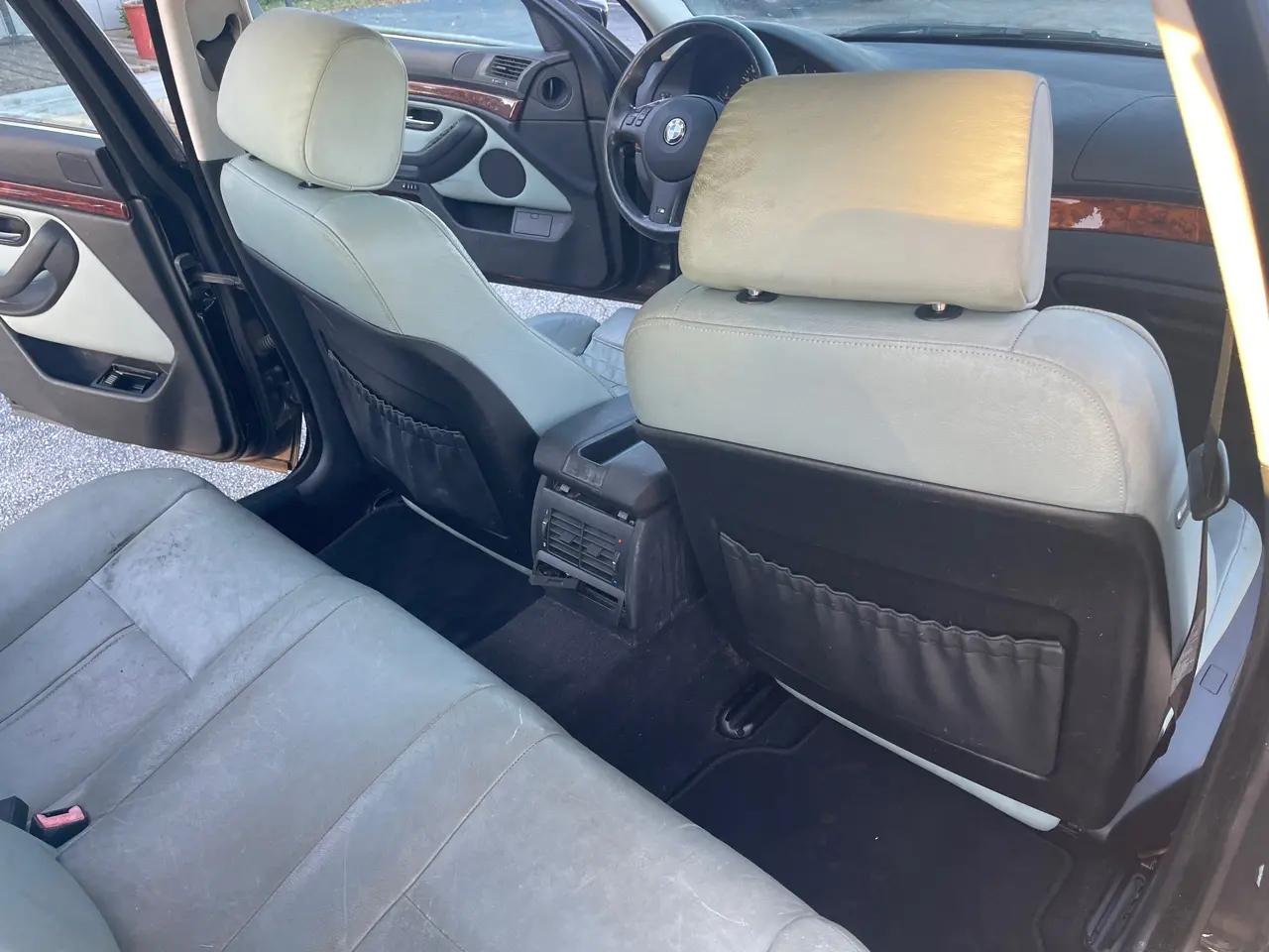 BMW 5 Series 525iA 4dr Sdn 5-Spd Auto 2003