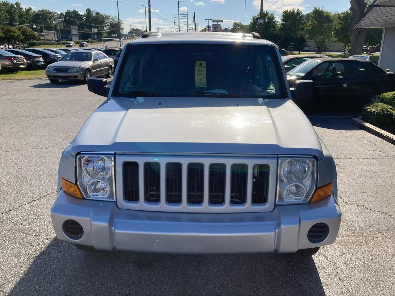 Jeep Commander 4dr 2WD 2006