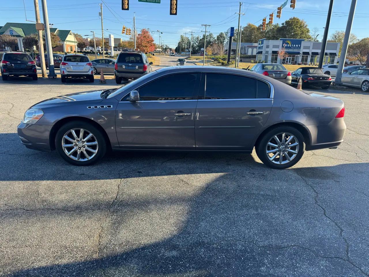 Buick Lucerne 4dr Sdn V8 CXS 2007
