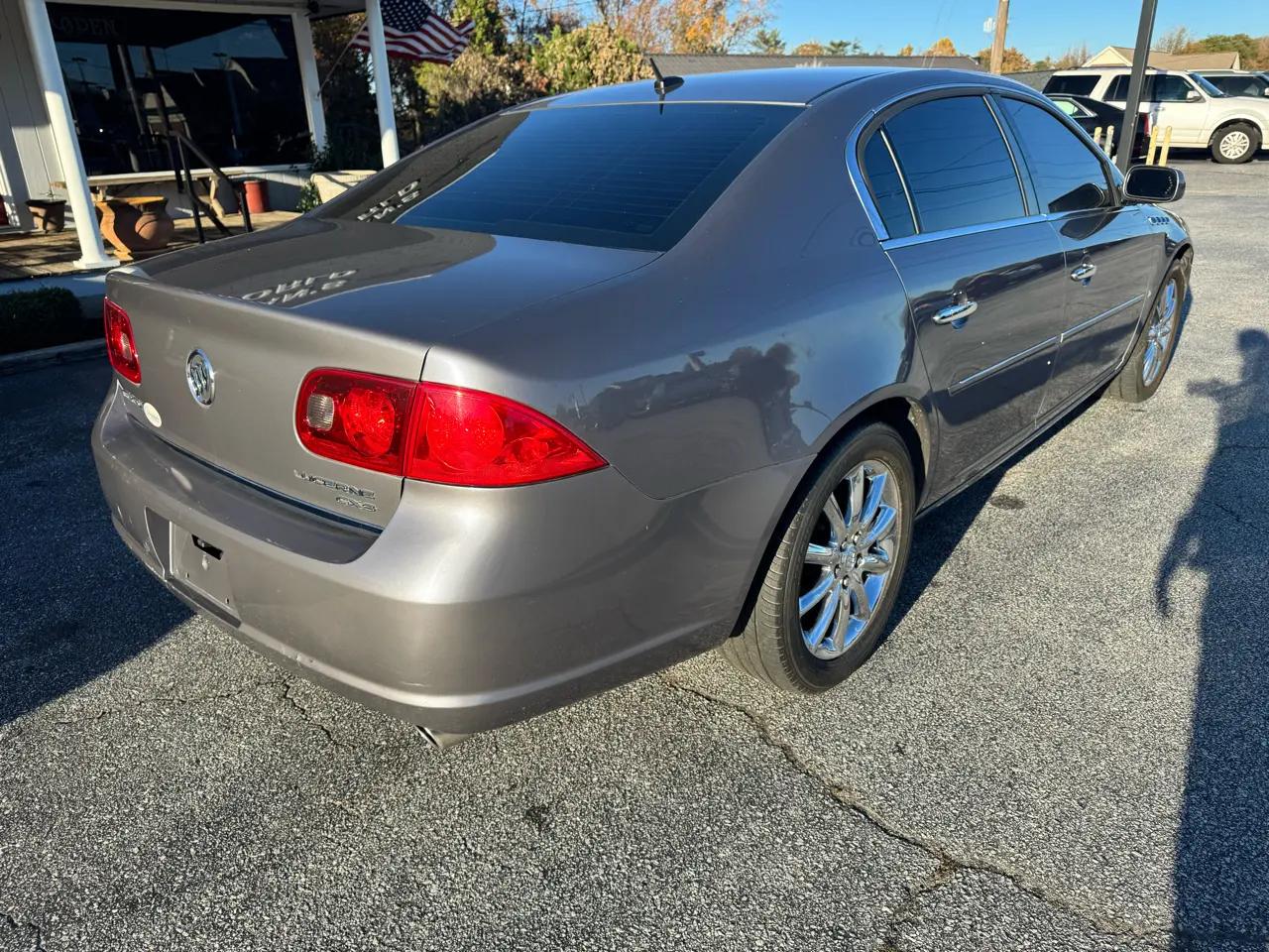 Buick Lucerne 4dr Sdn V8 CXS 2007