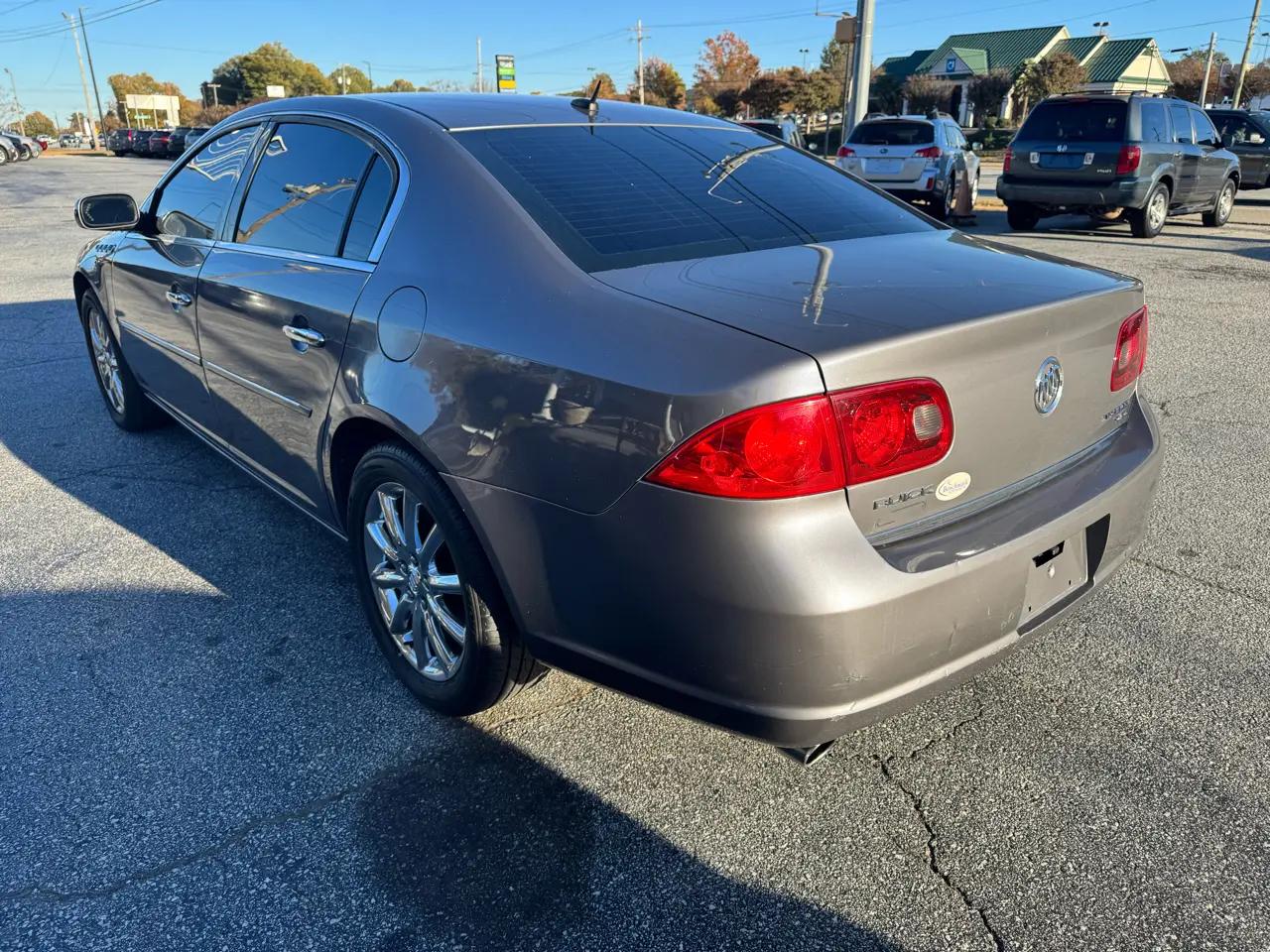 Buick Lucerne 4dr Sdn V8 CXS 2007