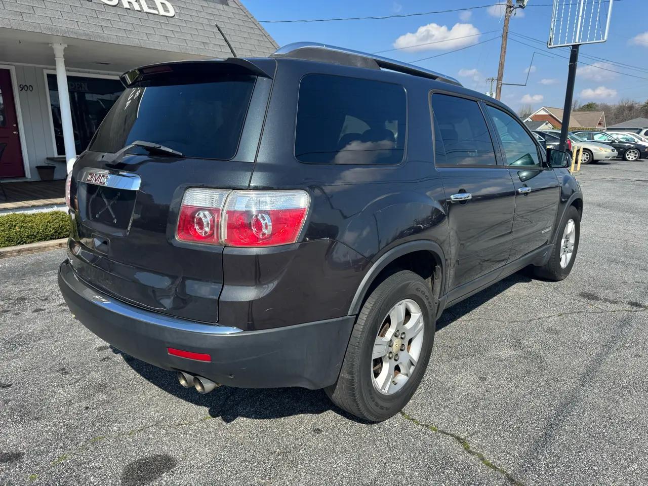 GMC Acadia FWD 4dr SLE 2007