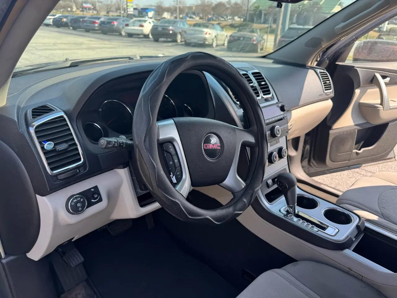 GMC Acadia FWD 4dr SLE 2007