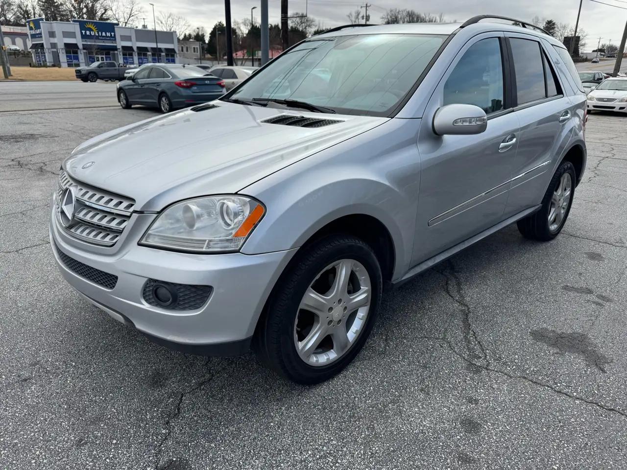 Mercedes-Benz M-Class 4MATIC 4dr 3.5L 2008