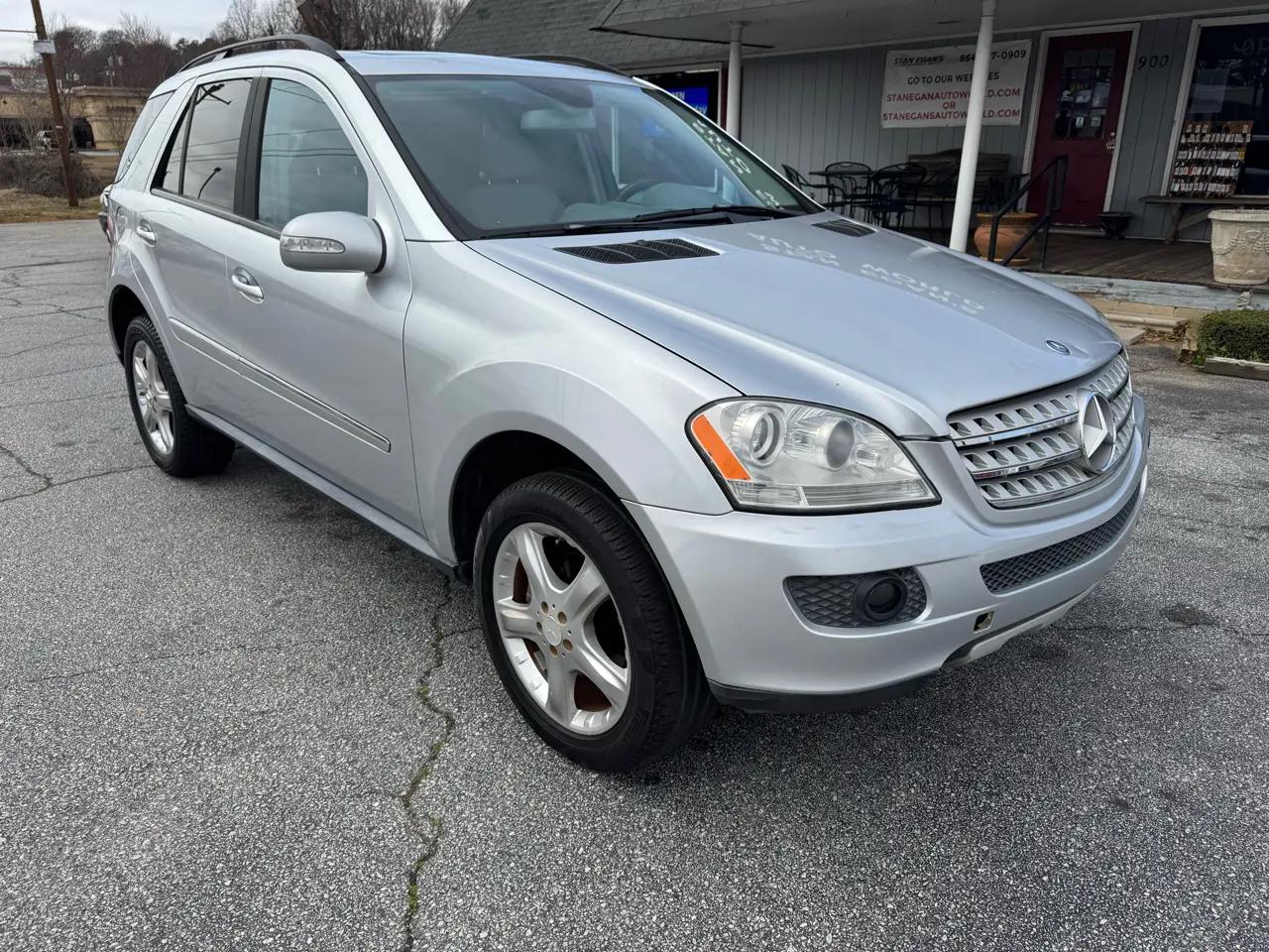 Mercedes-Benz M-Class 4MATIC 4dr 3.5L 2008