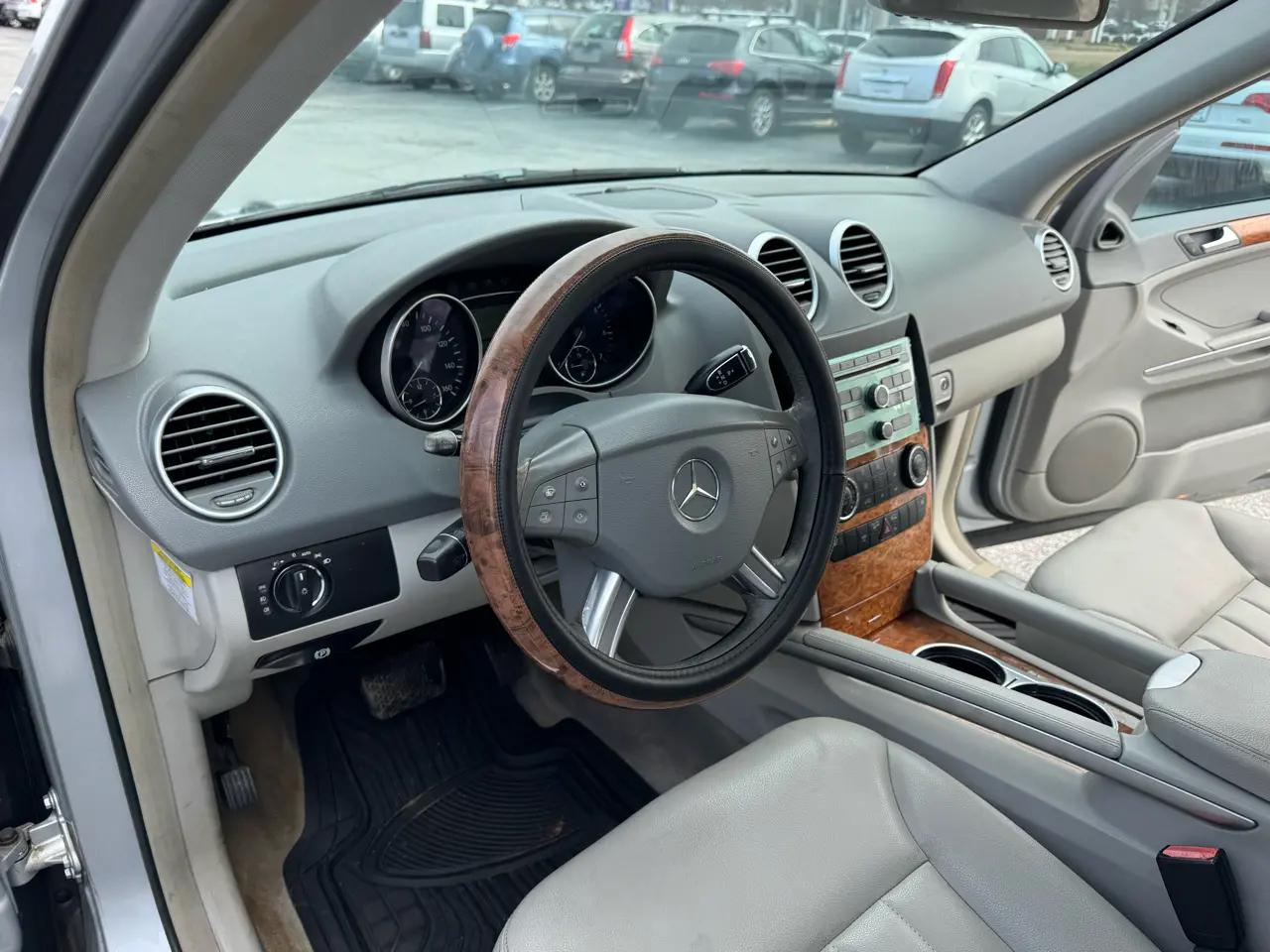 Mercedes-Benz M-Class 4MATIC 4dr 3.5L 2008