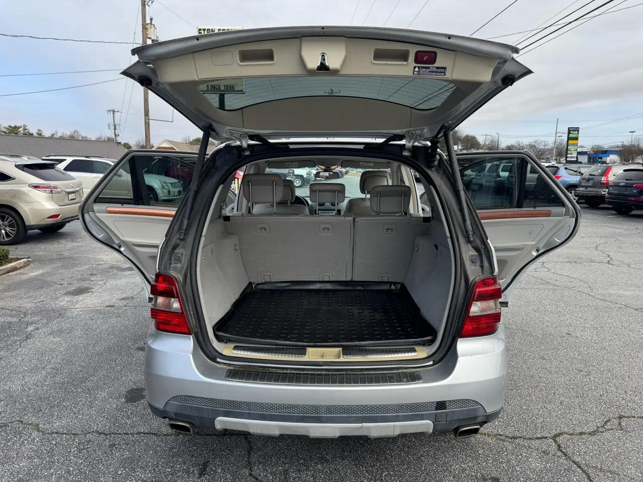 Mercedes-Benz M-Class 4MATIC 4dr 3.5L 2008