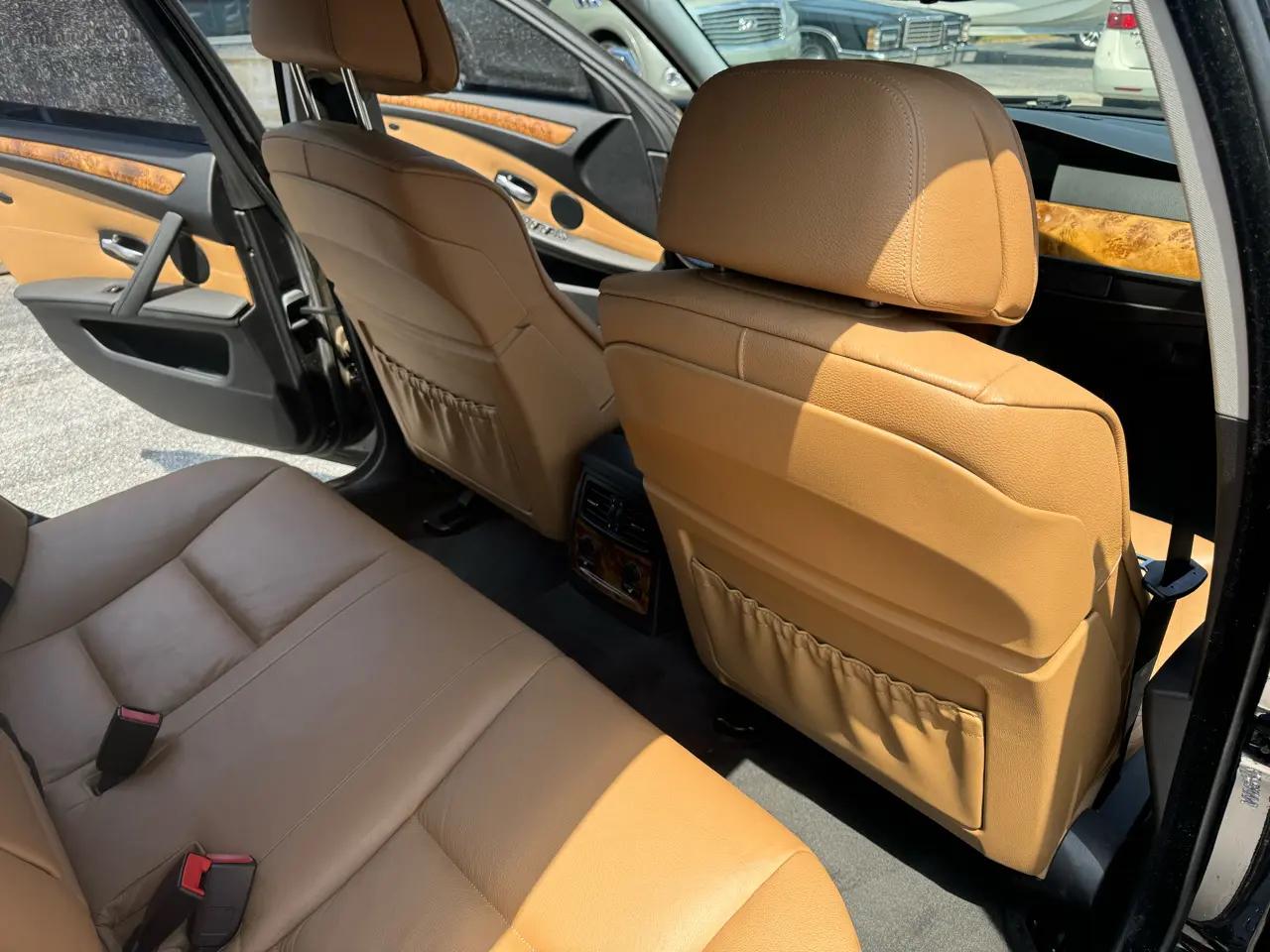 BMW 5 Series 4dr Sdn 535xi AWD 2008