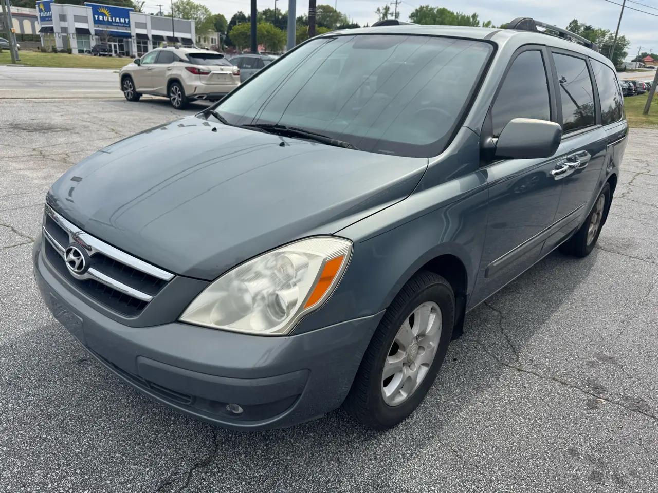 Hyundai Entourage 4dr Wgn Limited 2008