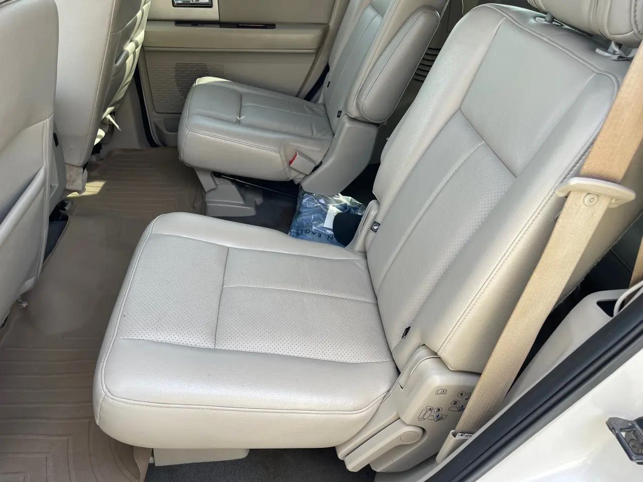 Ford Expedition 2WD 4dr Limited 2009