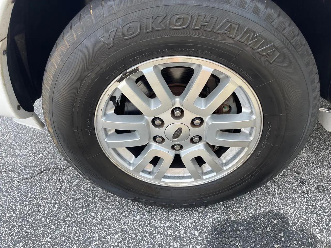 Ford Expedition 2WD 4dr Limited 2009
