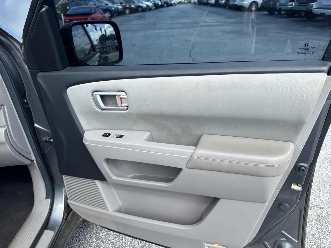 Honda Pilot 2WD 4dr EX 2011
