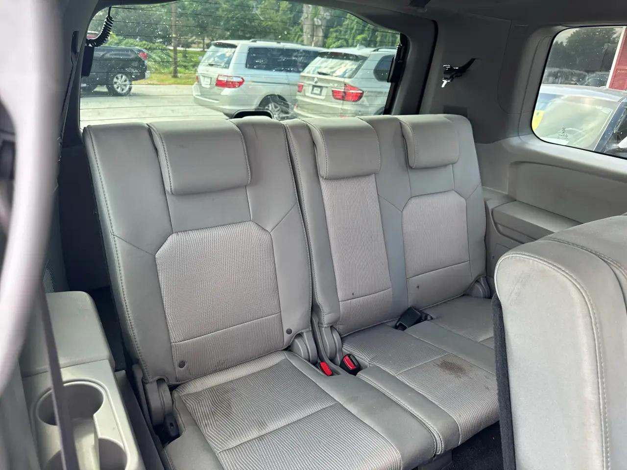 Honda Pilot 2WD 4dr EX 2011