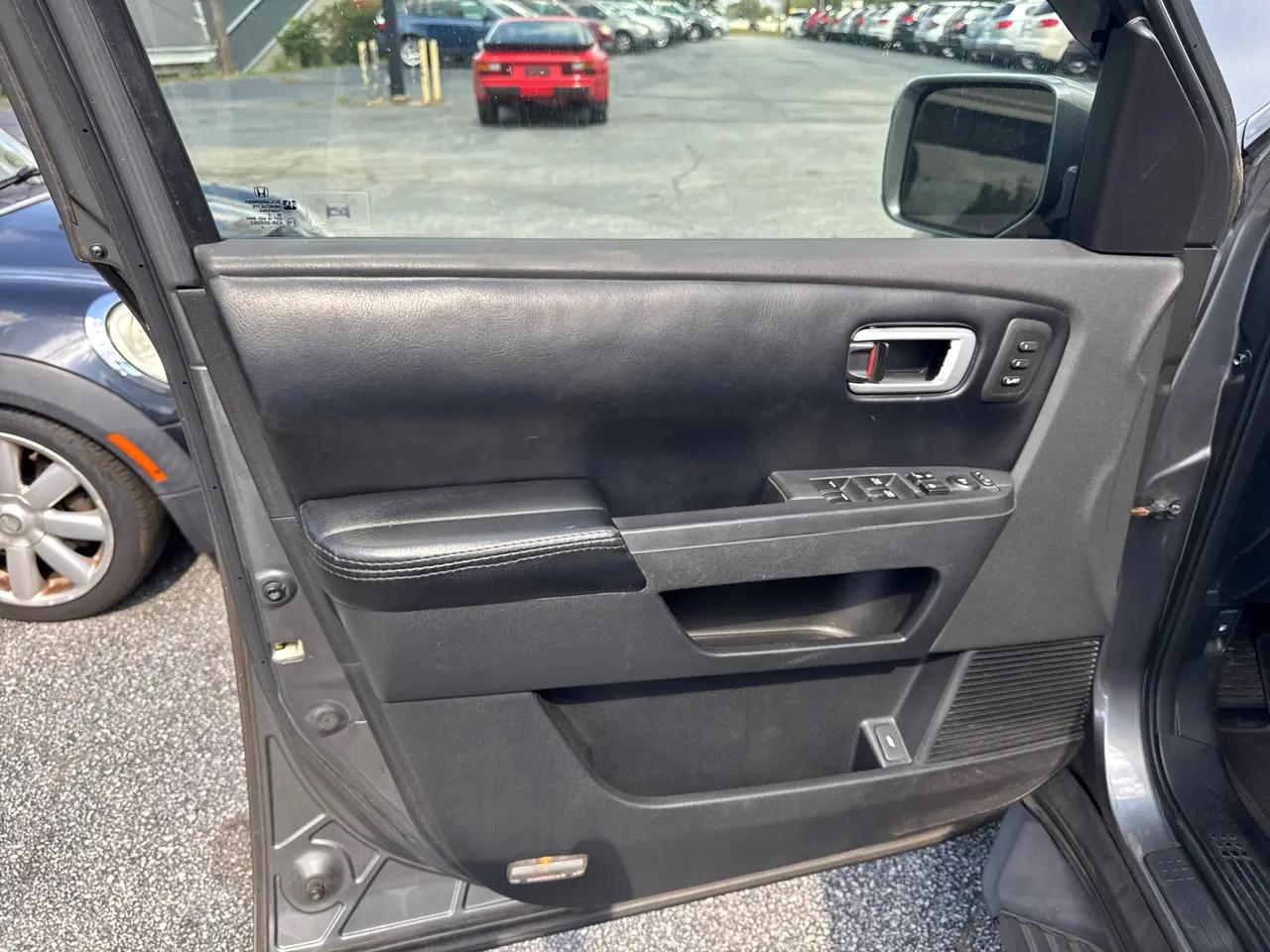 Honda Pilot 4WD 4dr Touring w/RES & Navi 2009