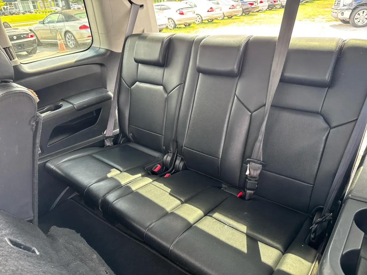 Honda Pilot 4WD 4dr Touring w/RES & Navi 2009