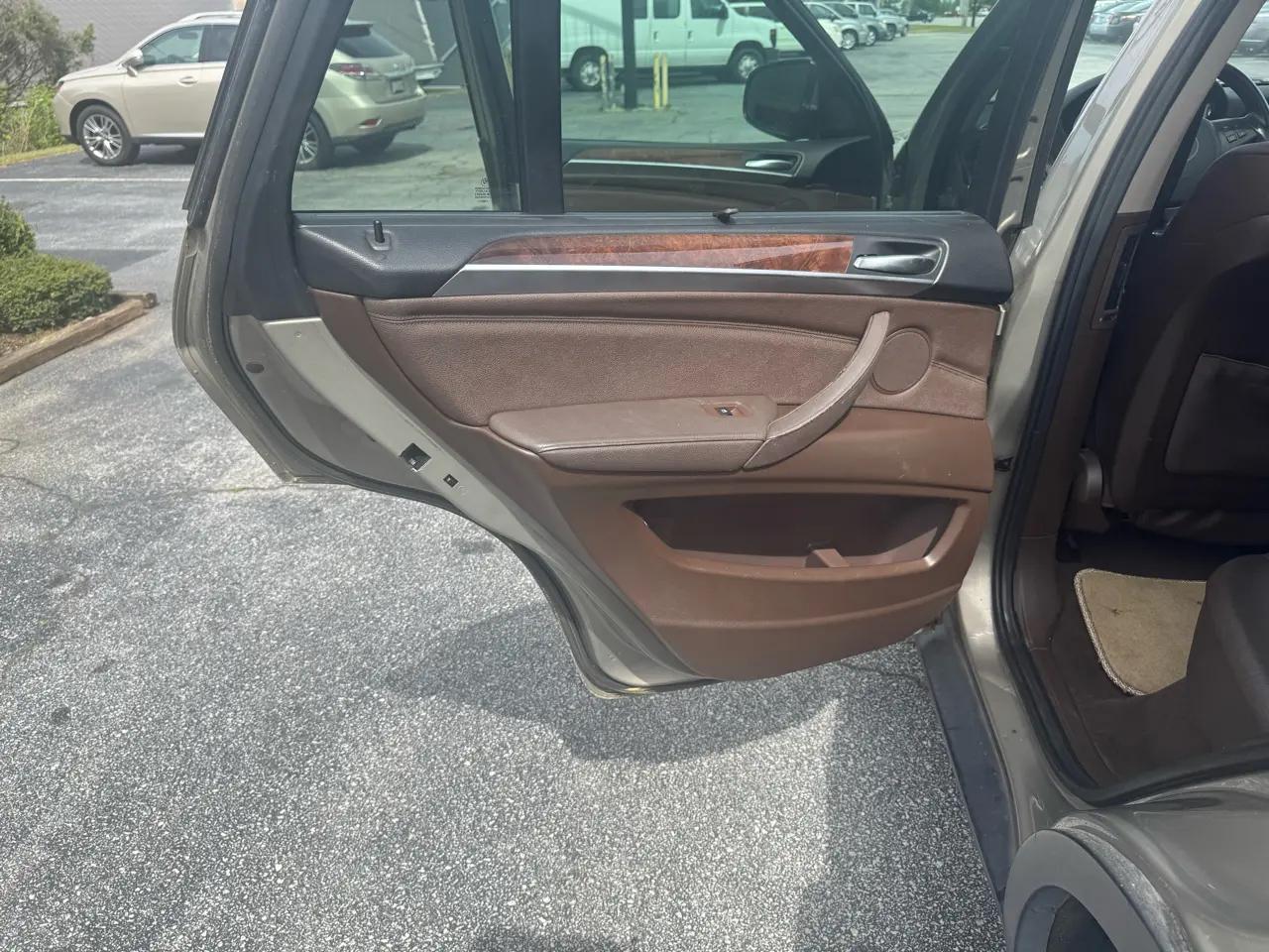 BMW X5 AWD 4dr 35i 2012