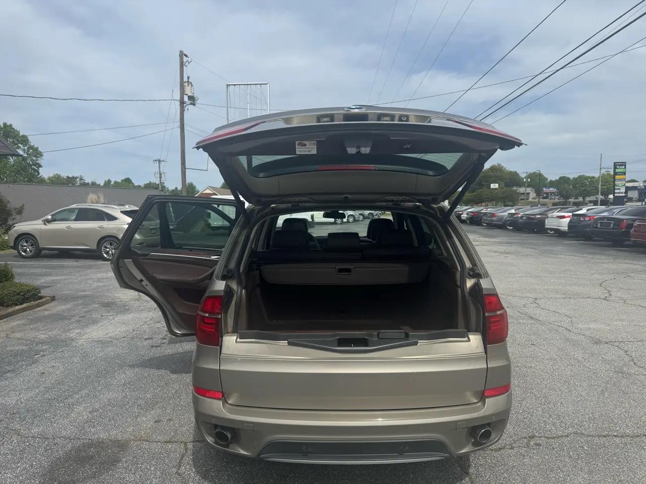 BMW X5 AWD 4dr 35i 2012