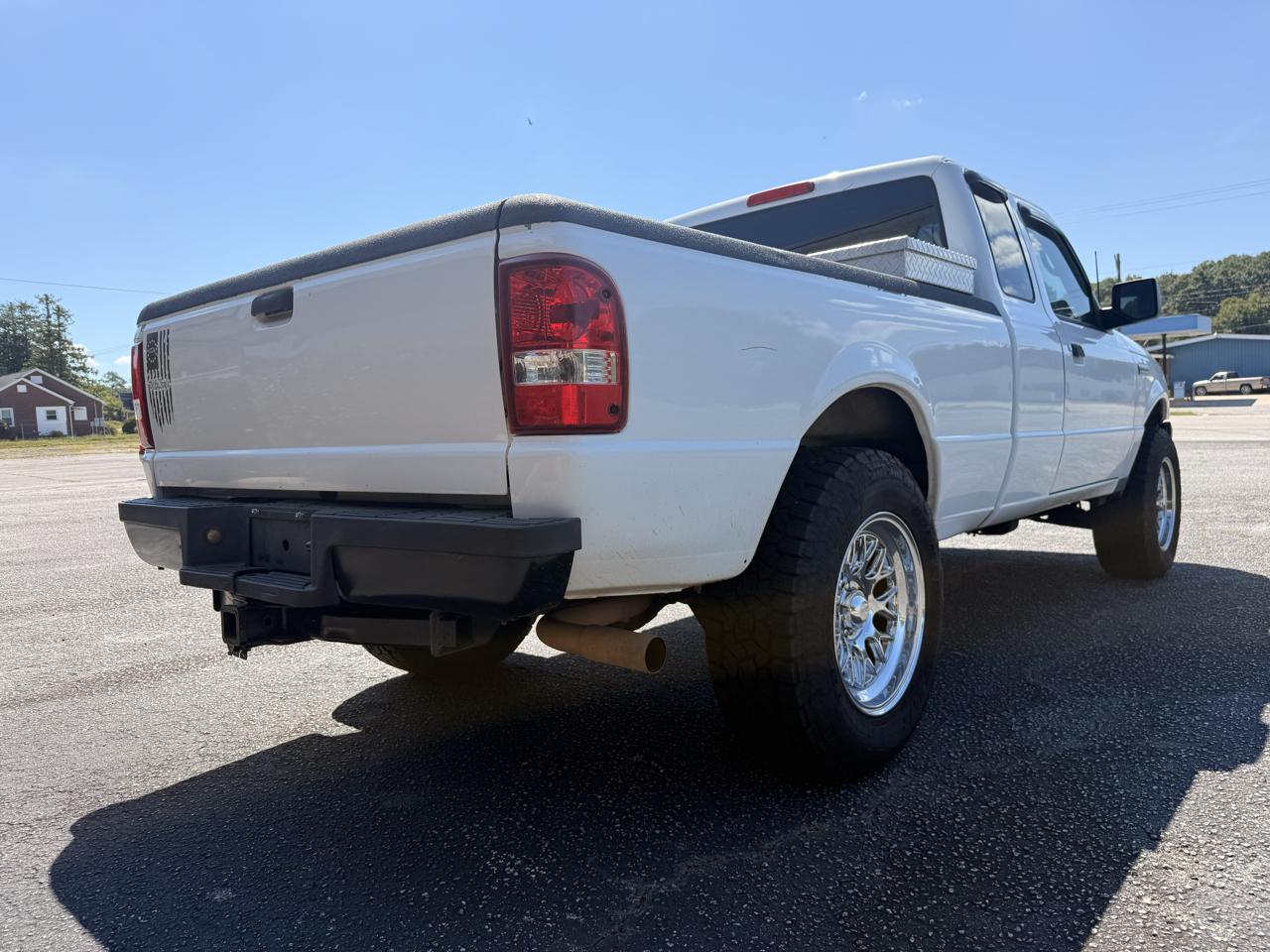 Ford Ranger 4WD 2dr SuperCab 126" XL 2010