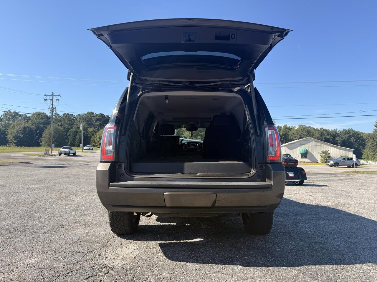 GMC Yukon 4WD 4dr SLT 2020