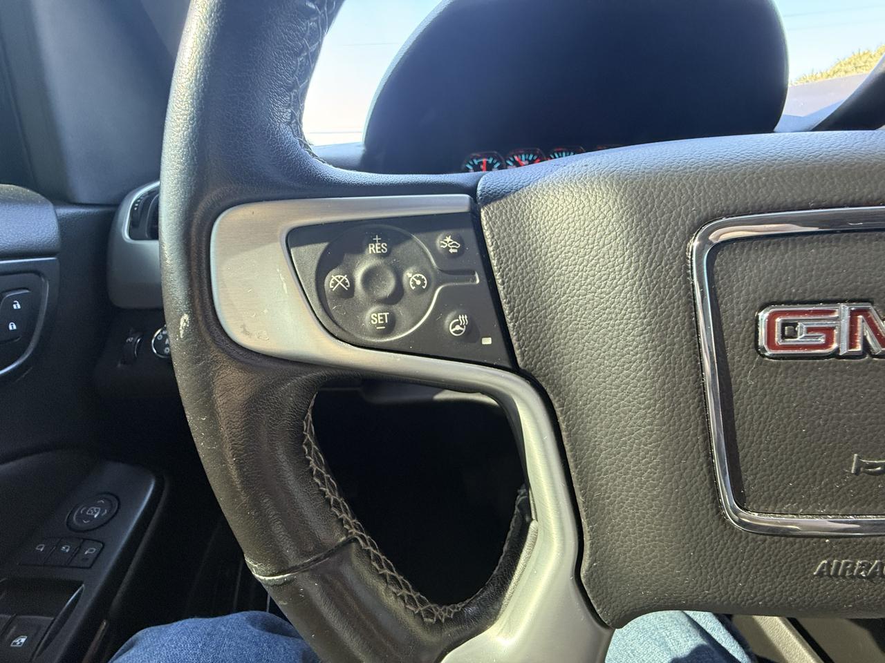 GMC Yukon 4WD 4dr SLT 2020
