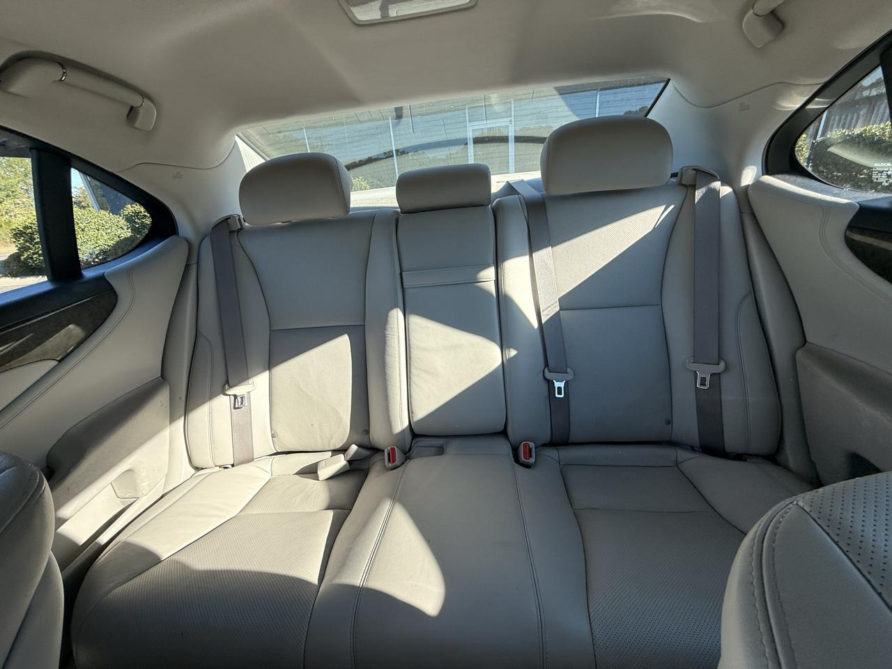 Lexus LS 460 4dr Sdn 2008