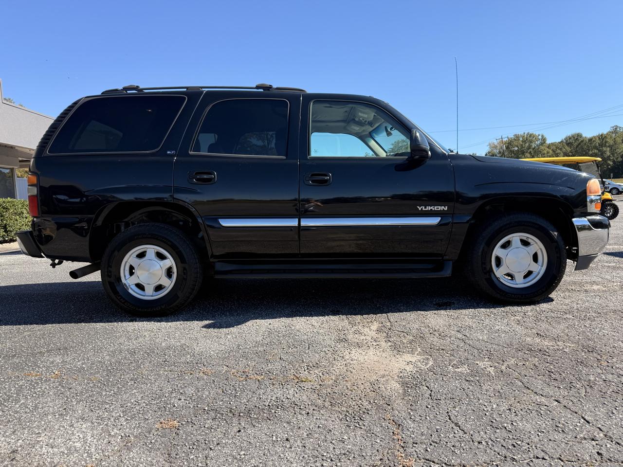 GMC Yukon 4dr 1500 SLT 2004