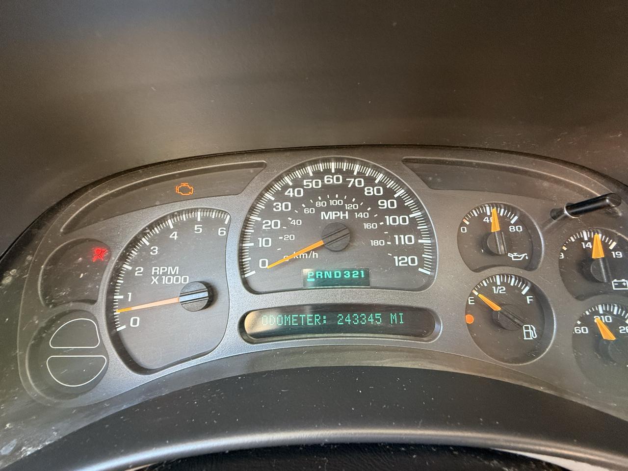 GMC Yukon 4dr 1500 SLT 2004
