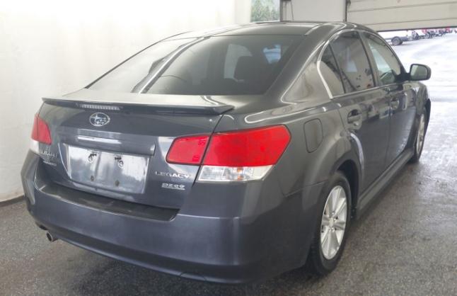 Subaru Legacy 2.5i Premium 2010