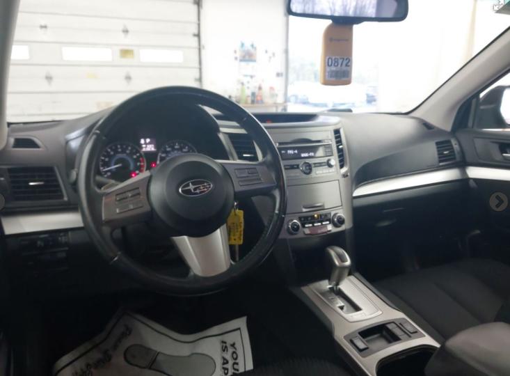 Subaru Legacy 2.5i Premium 2010