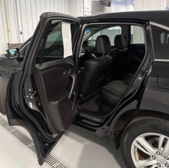 Acura RDX 6-Spd AT AWD w/ Technology Package 2013