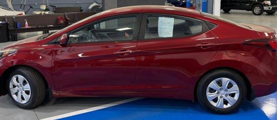 Hyundai Elantra SE 2016