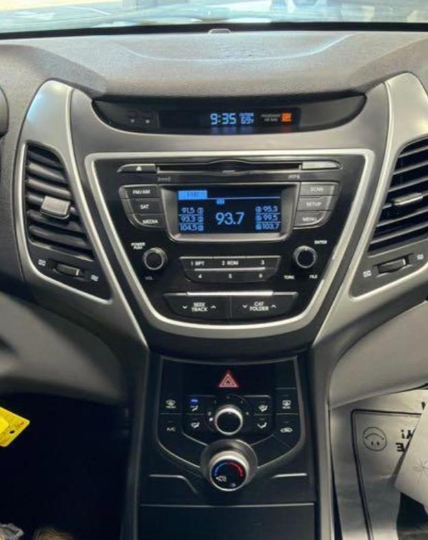 Hyundai Elantra SE 2016