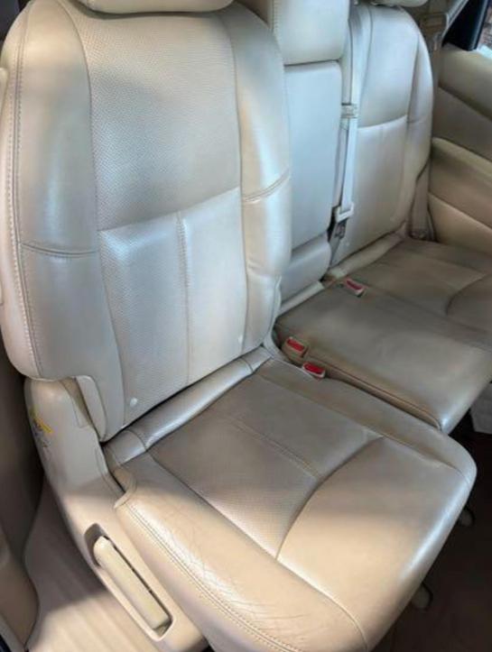 Nissan Pathfinder Platinum 4WD 2013