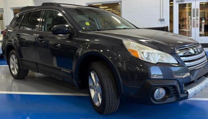 Subaru Outback 2.5i Limited 2013