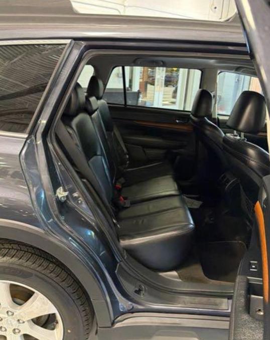 Subaru Outback 2.5i Limited 2013