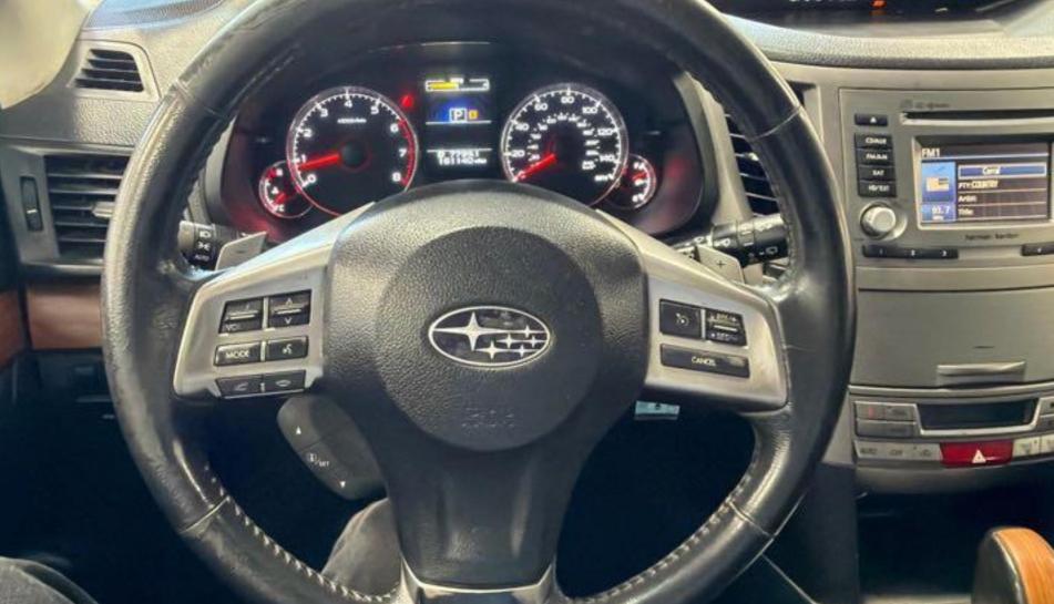 Subaru Outback 2.5i Limited 2013