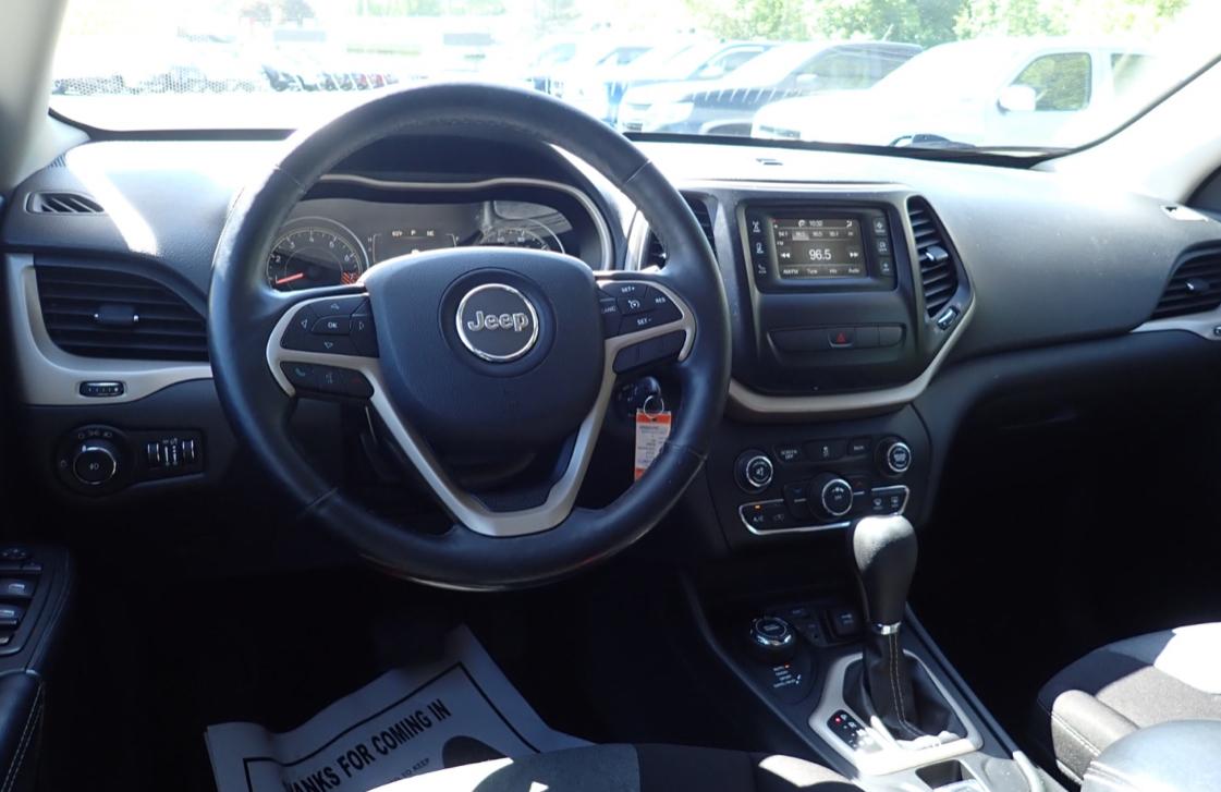 Jeep Cherokee Latitude 4WD 2014