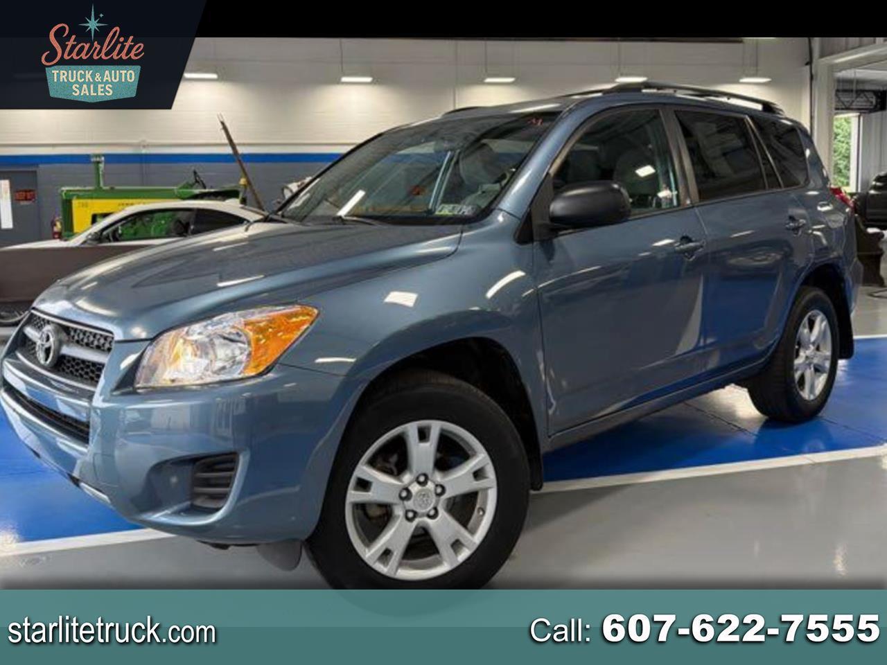 Toyota RAV4 Base I4 4WD 2012