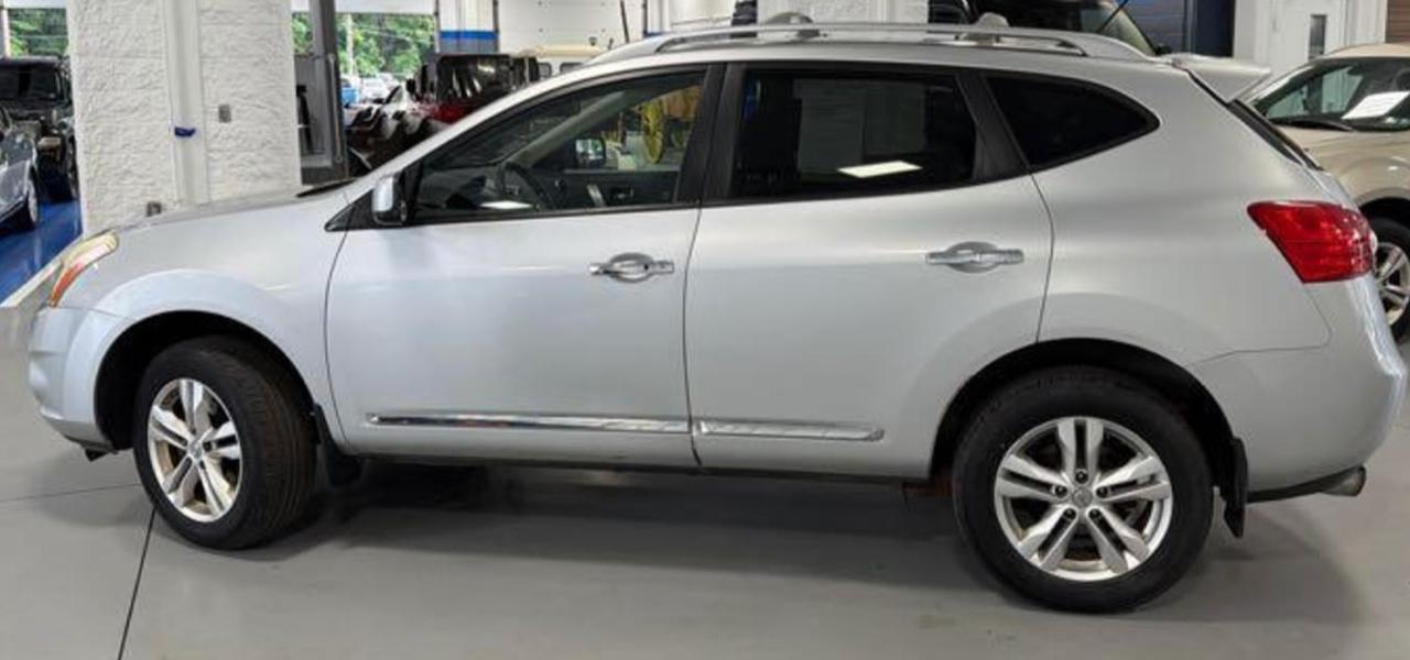 Nissan Rogue S AWD 2012
