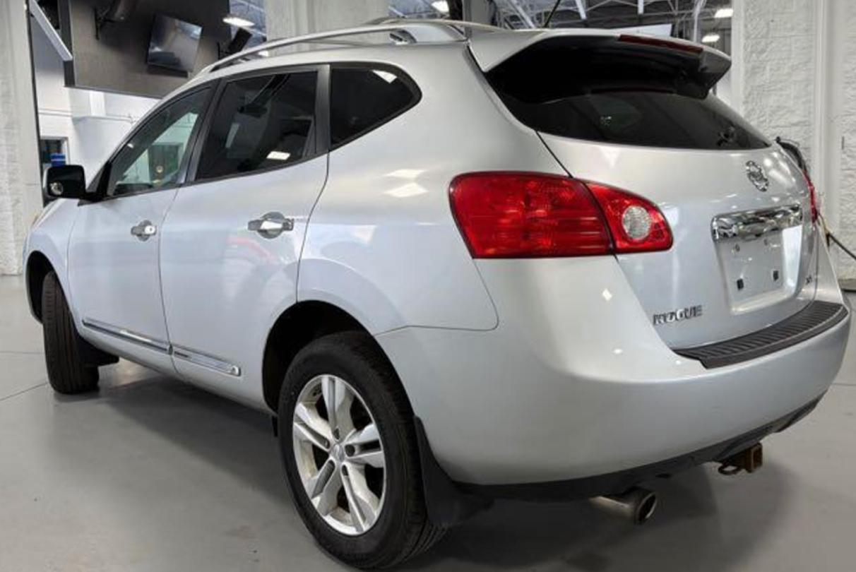 Nissan Rogue S AWD 2012