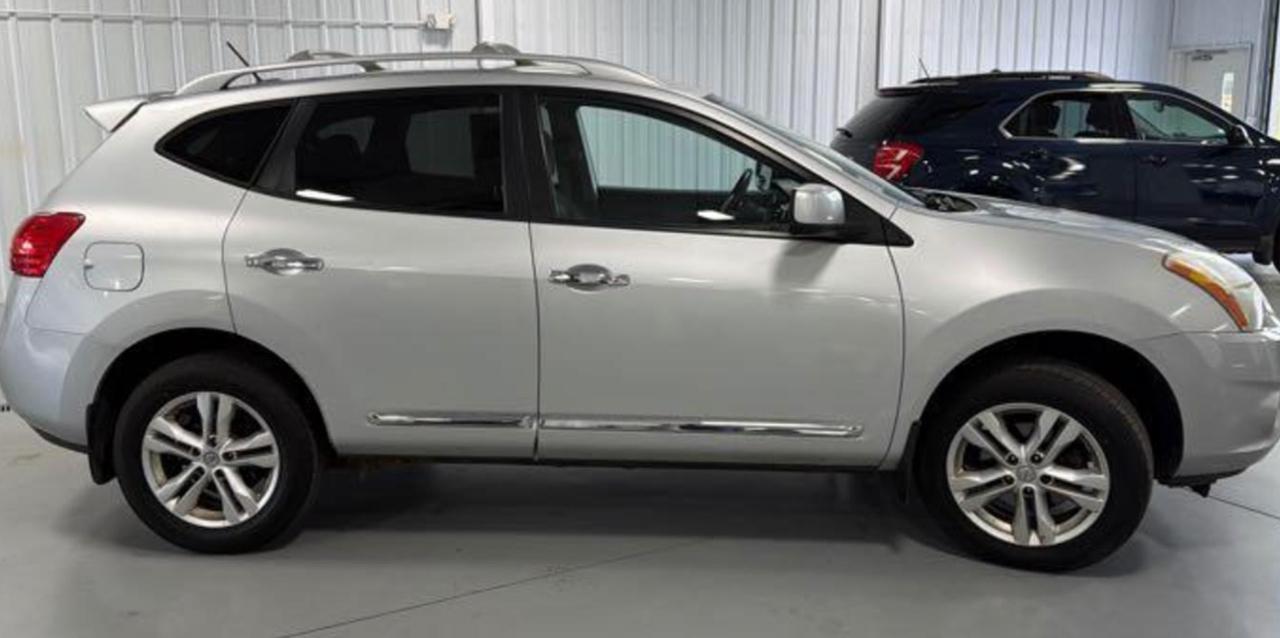 Nissan Rogue S AWD 2012