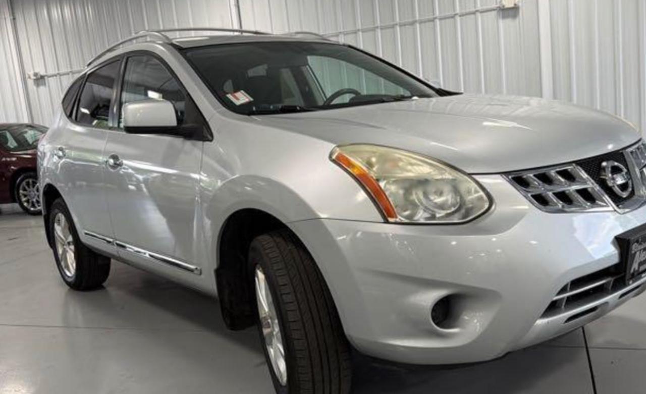Nissan Rogue S AWD 2012