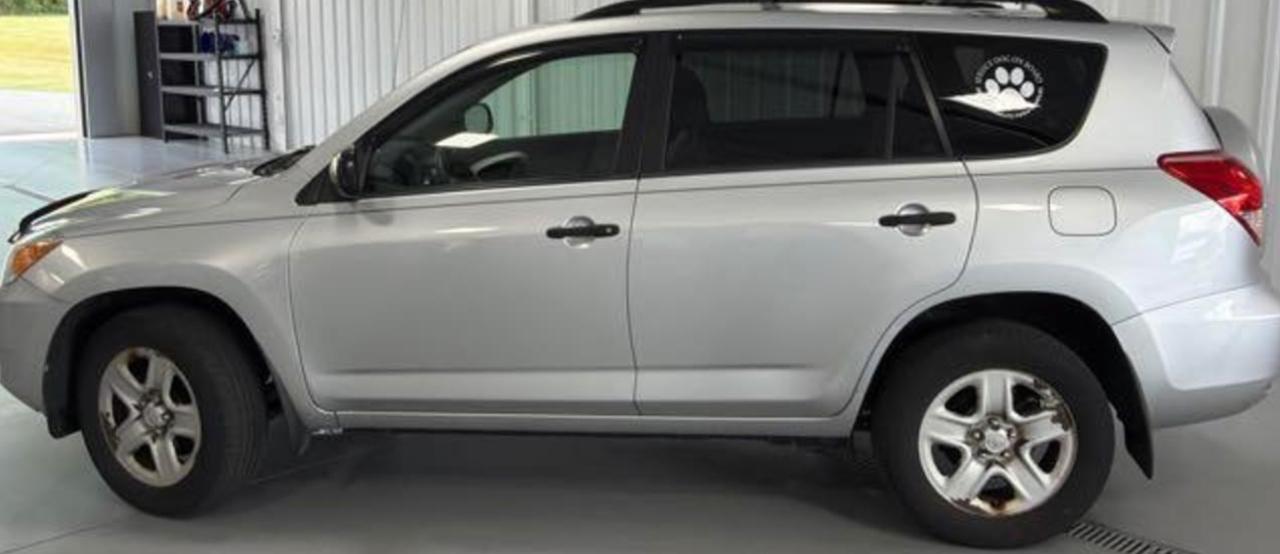 Toyota RAV4 Base I4 4WD 2008